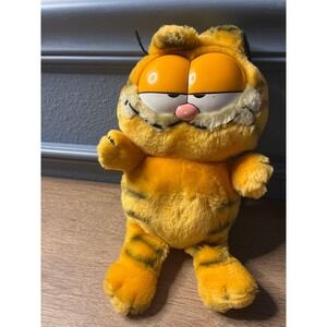 Vintage Garfield Plush Dakin 1981 Orange Tabby Cat Plastic Eyes Stuffed Animal